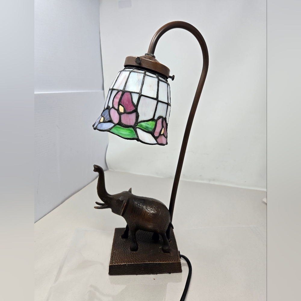 Elephant Brass Goose Neck Tulip Stained Glass Lamp 15 Inch Tiffany Style **READ* - Picture 2 of 11